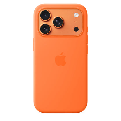 Apple iPhone 17 Pro Silicone Case with MagSafe – Orange - MGFE4ZM/A