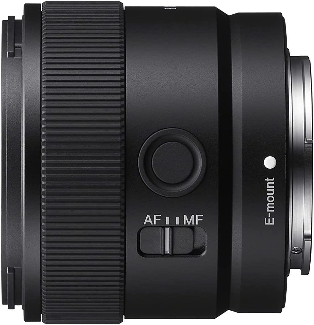 (Open Box) Sony E 11mm F1.8 APS-C Ultra-Wide-Angle Prime for APS-C Cameras - SEL11F18