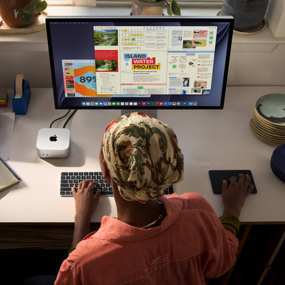 Apple Mac mini: Apple M6 chip w 12‑core CPU - 12‑core GPU, 16GB, 256GB SSD - MHQK4LL/A (2026)
