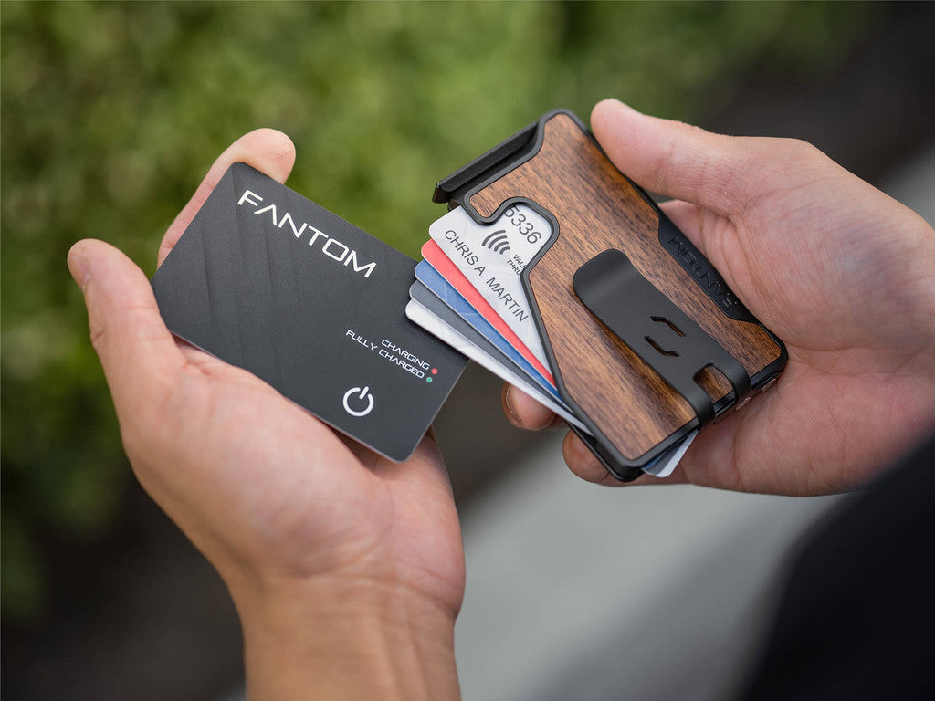 Fantom Rechargeable Tracker Wallet Card, with Apple Find My