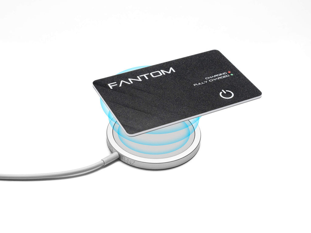 Fantom Rechargeable Tracker Wallet Card, with Apple Find My