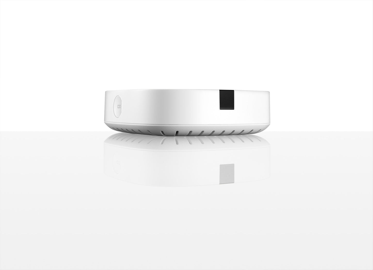 Sonos Boost (White)- Front View